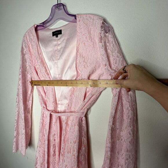 Marjorelle Pale Pink Lace Long Sleeve Tie Waist Kimono Wrap Mini Dress Robe M - Picture 12 of 12